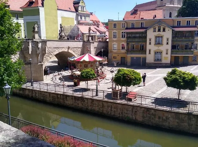 Nad Kanalem Апартаменты Клодзко